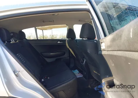 2018 Kia Sportage Lx z USA, uszkodzony, nr VIN KNDPM3AC3J7347750